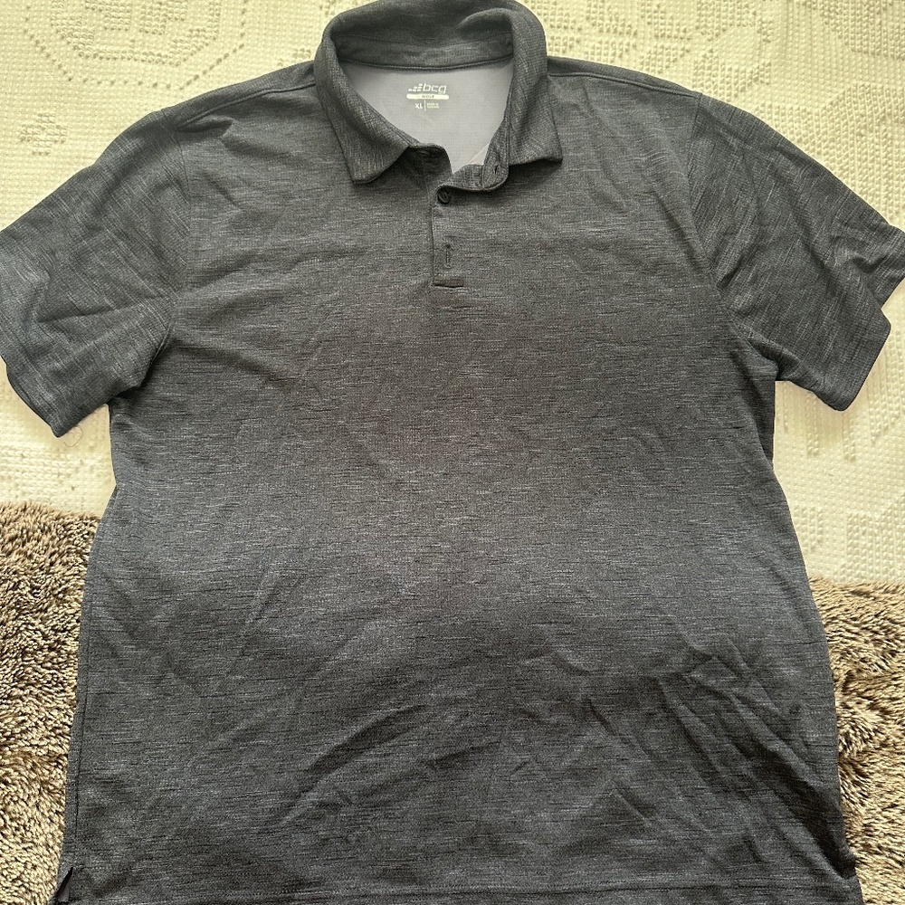 Men’s golf shirt